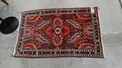 4 small carpets