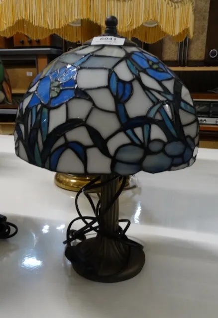 1 Tischlampe Art Tiffany
