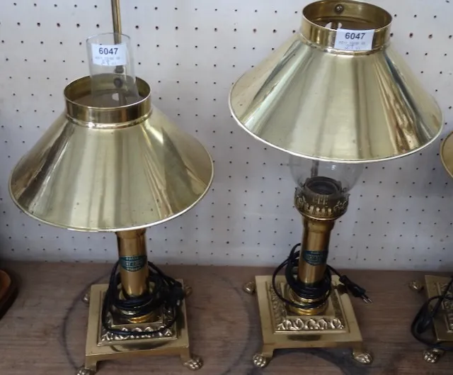 2 Tischlampen
