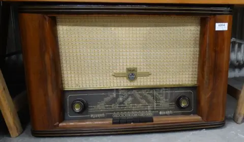 1 oude buizenradio