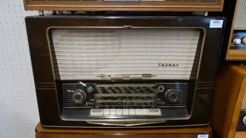 1 oude buizenradio