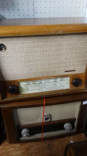 2 oude radio's