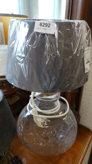 1 Tischlampe