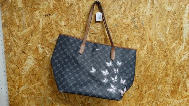 1 design handtas