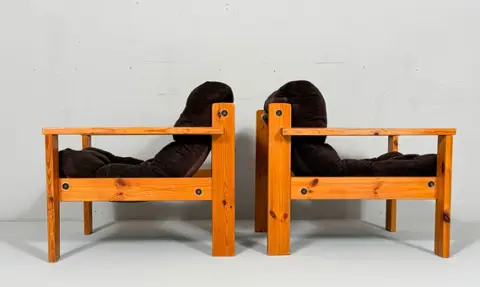 2er Set Mid Century Sessel aus Kiefernholz, Schweden, 1970er Jahre.