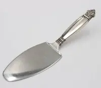 ملعقة تقديم الكعك، مقبض فضي، Georg Jensen، Königin، الطول 16.3 سم