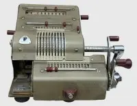 Brunsviga RK 13, mechanical office calculating machine, 1950s/60s, H 16 cm