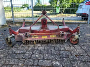 Etukiinnitteinen mulcsileikkuri Agrimaster SM-150