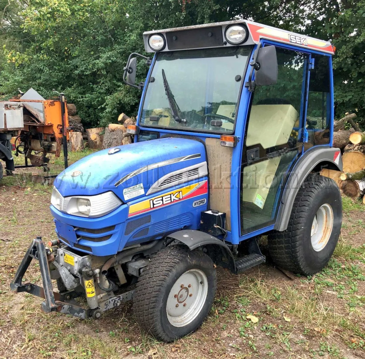 1 tractor compacto Iseki 4365 AL, no apto para circular