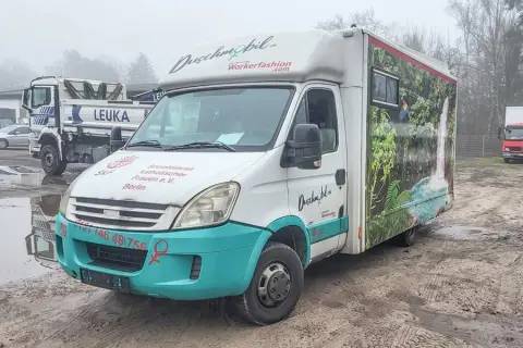 Kombi - vozilo s tušem IVECO Daily 40C15 3.0 16V