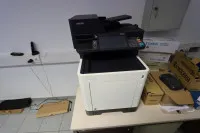 1 urządzenie wielofunkcyjne