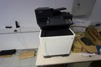 1 urządzenie wielofunkcyjne