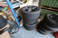 1 zestaw felg aluminiowych z oponami