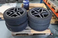 1 zestaw felg aluminiowych z oponami