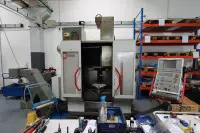 1 centrum obróbcze CNC Hermle