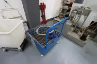 1 mobilna wanna ociekowa na olej