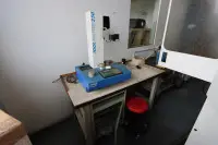 1 stół warsztatowy