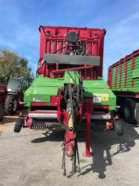 Strautmann Giga-Vitesse 3601 uudelleenlastaaja