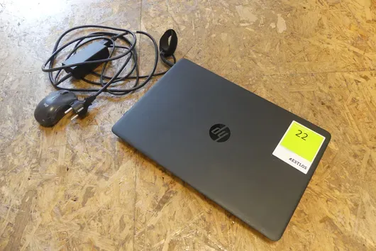 HP ProBook, lisävarusteineen