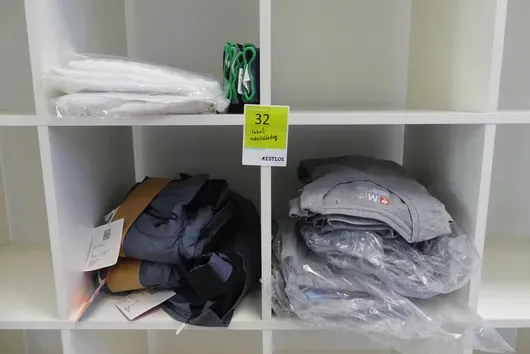 Lote de ropa de trabajo