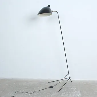 SERGE MOUILLE. Einarmige Stehlampe der 1960er Jahre, Frankreich.