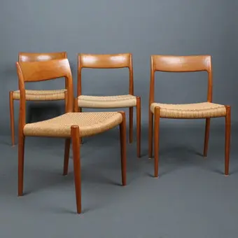 NIELS OTTO MØLLER. für JL Møllers Møbelfabrik, Vier Stühle/Esszimmerstühle, '' Modell 77 '' , Teak, Papierkordel, Denmark , 1960er Jahre.