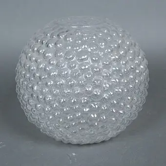 CARINA SETH ANDERSSON. für Svenskt Tenn, Bauchige Glasvase , Modell „Dew“ , Entwurf 2009.