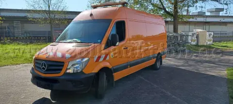 1 Mercedes Sprinter 513 CDI kassevogn