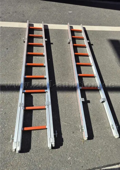 1 escalera de inserción de aluminio Haca 2 x parte de escalera B/1 x parte de inserción A (defectuosa)