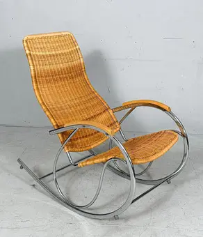 Schaukelstuhl/Schaukelsessel im Bauhausstil, Italien, 1980er Jahre.