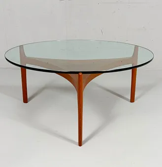 SVEN ELLEKAER. Coffee Table/Couchtisch von Sven Ellekaer für Christian Linneberg, 1960er, Teakholz.
