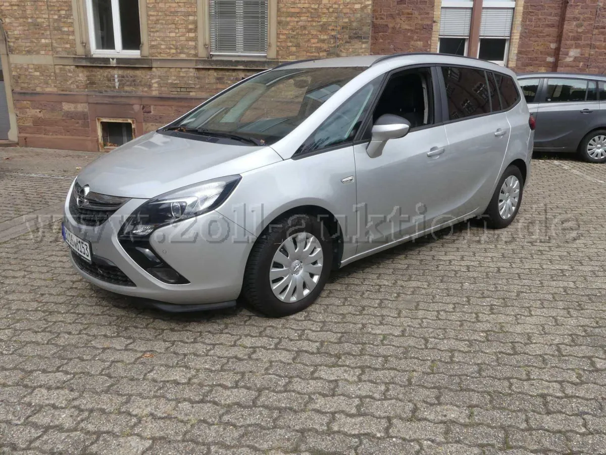 1 Opel Zafira Tourer 1.6 CDTI Edition - BD16-6153