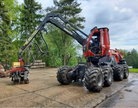 1 Harvester Komatsu 931XC mit Aggregat C144 und Vorbereitung für THW