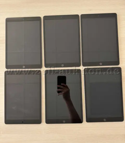 6 Apple iPad generația a 7-a / A2197 128 GB