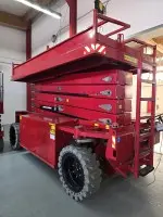 Piattaforma a forbice Holland Lift HL 190 E 20, anno di costruzione 2016, ore: ca. 515