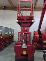 Piattaforma a forbice Holland Lift N / 195 EL 12 | Anno: 2011 | Ore: ca. 3.470