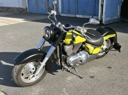 1 motorsykkel, fabr. Suzuki, type VL1500, førstegangsregistrering: 25.03.1998