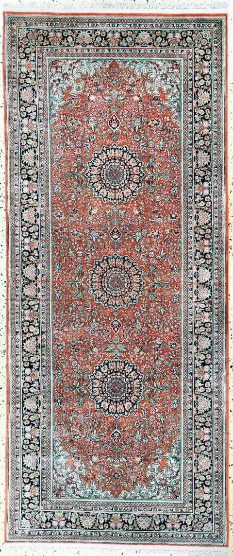 Hereke Seide fein, China, Ende 20.Jhd, reine Naturseide, ca. 187 x 78 cm, ca. 1,0 Mio