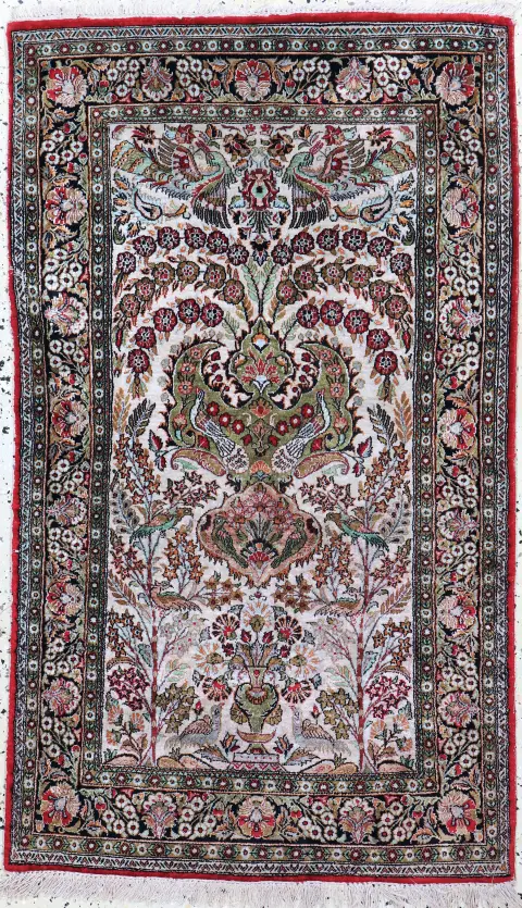 Ghom Seide alt, Persien, Mitte 20.Jhd, reine Naturseide, ca. 127 x 76 cm,