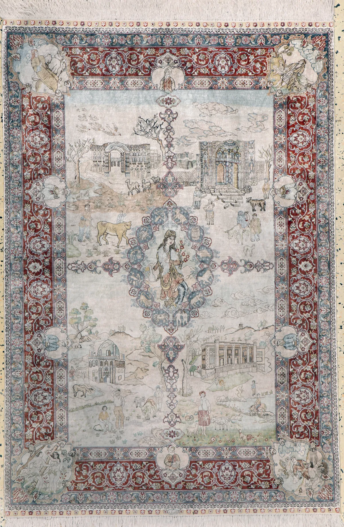 Hereke 精细真丝地毯,中国,20世纪末,纯天然真丝,约 140 x 95 厘米,约 100 万