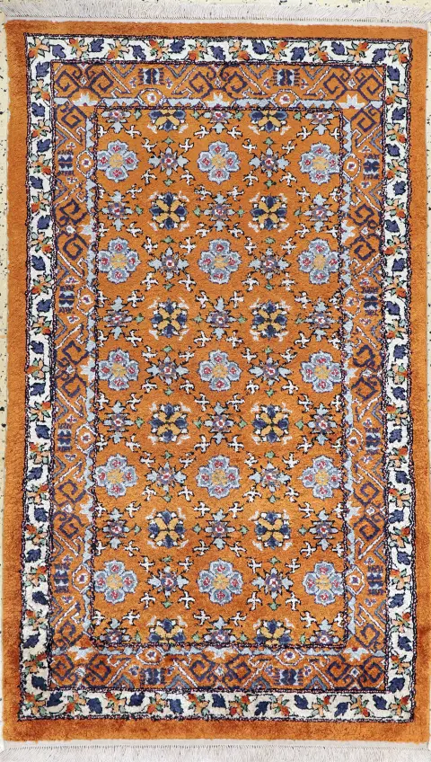 Khotan de seda, Turkestán, mediados del siglo XX, seda natural pura, aprox. 154 x 93 cm, EHZ: 1-2