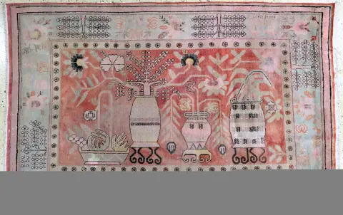 Khotan antiguo, Turkestán, principios del siglo XX, lana sobre algodón, aprox. 265 x 172 cm, EHZ: