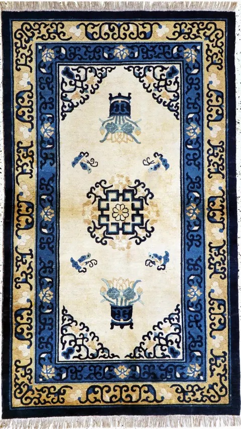 Pekín antiguo, China, mediados del siglo XX, lana sobre algodón, aprox. 203 x 120 cm, EHZ: