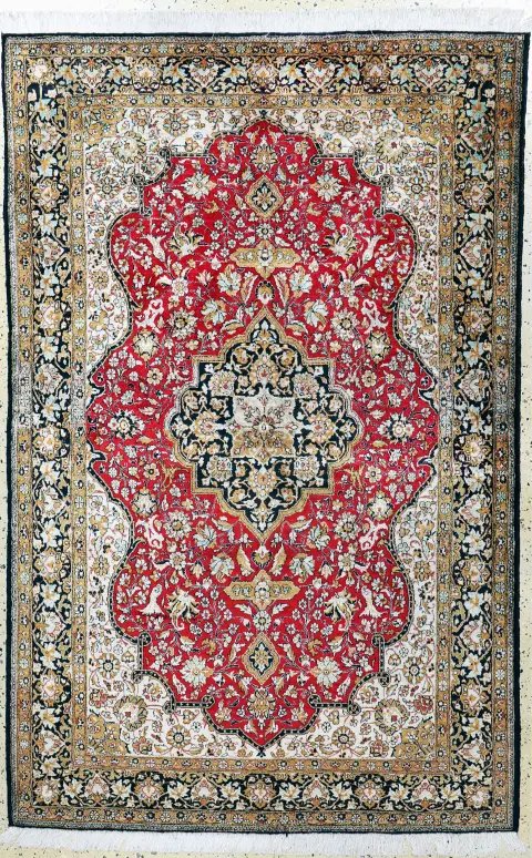 Seda de Ghom, Persia, mediados del siglo XX, seda natural pura, aprox. 215 x 140 cm, limpiada, EHZ: