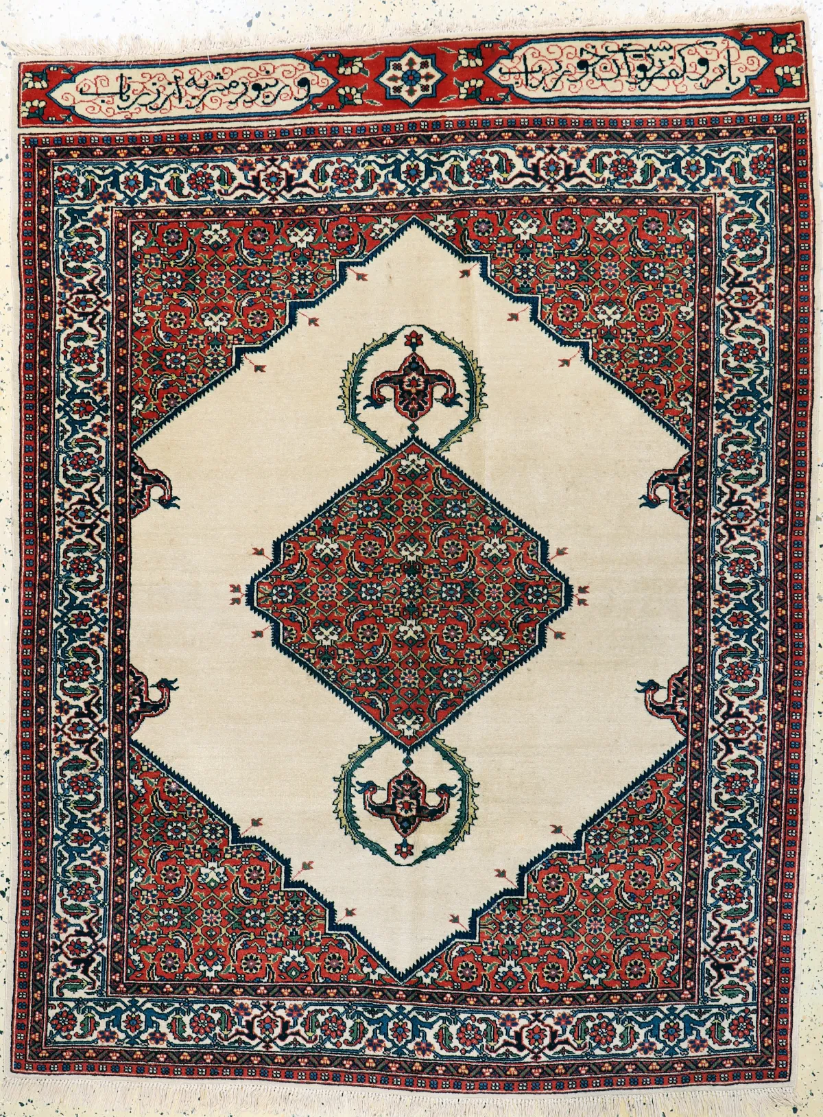 Lahore, Pakistán, finales del siglo XX, lana sobre algodón, aprox. 188 x 140 cm