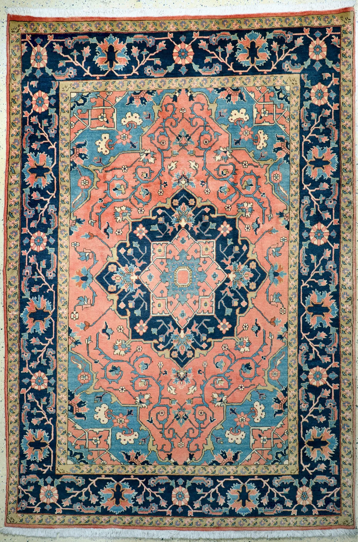 Heriz antiguo, Persia, mediados del siglo XX, lana sobre algodón, aprox. 310 x 205 cm, EHZ: 1-2