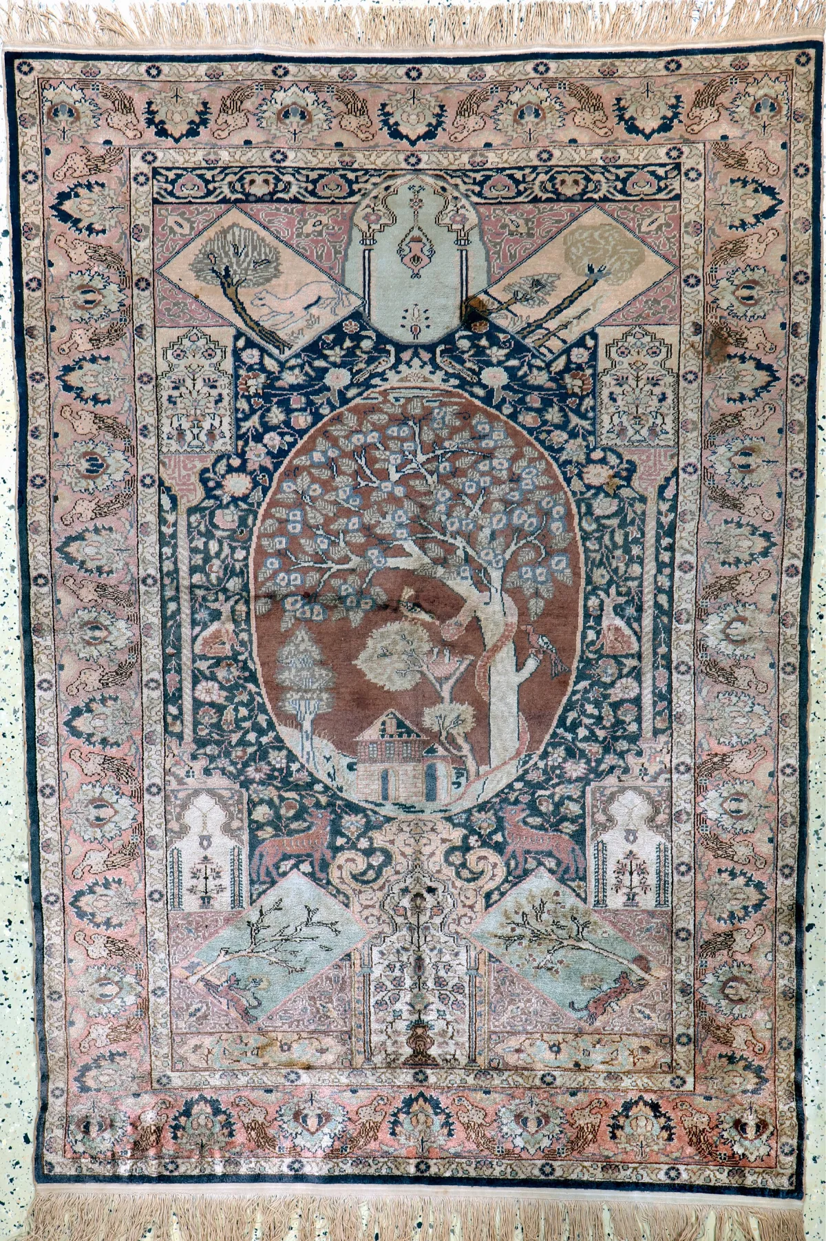 Kayseri de seda, Turquía, finales del siglo XX, seda sobre algodón, aprox. 176 x 126 cm, EHZ: 1-2