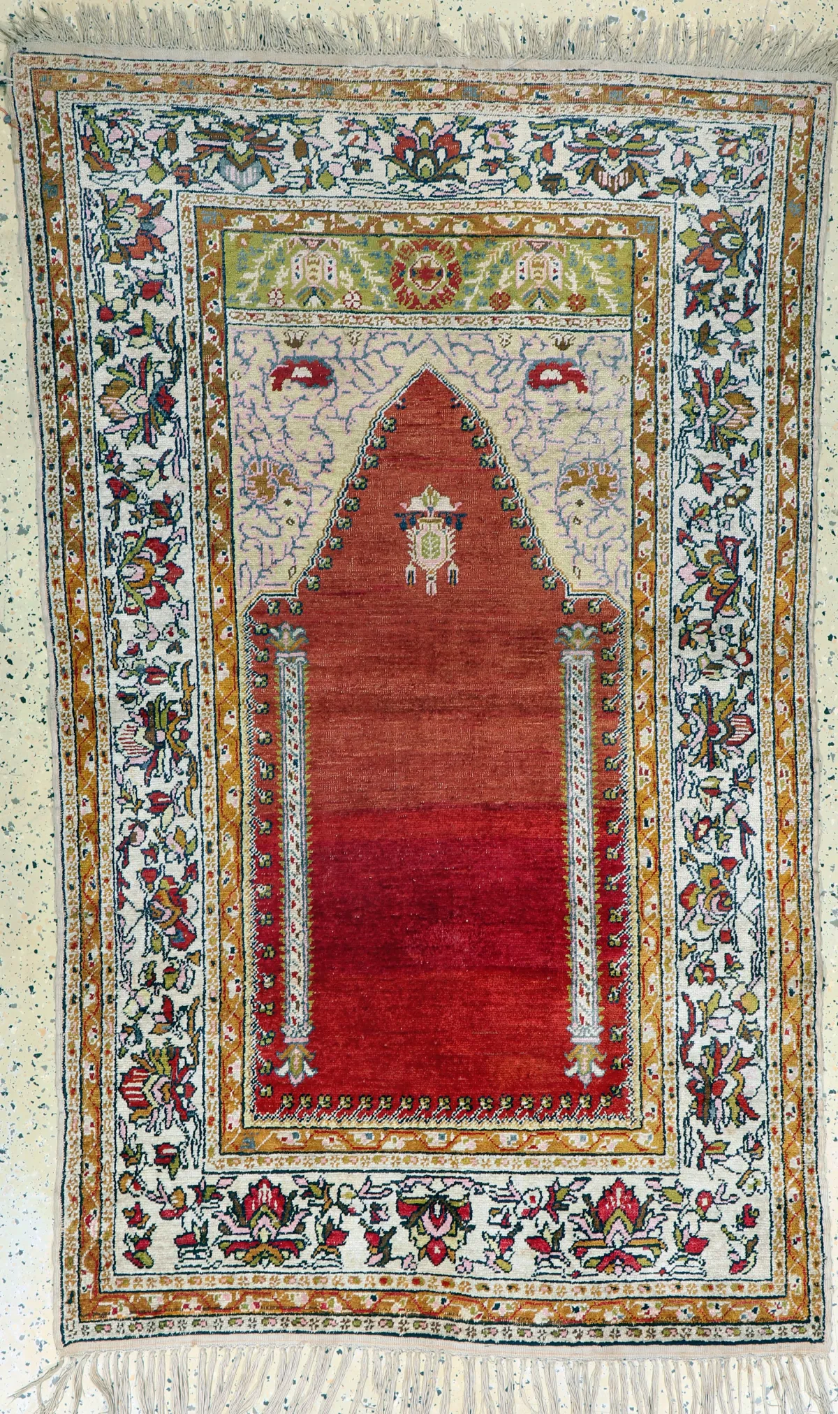 Giordes antiguo, Turquía, hacia 1900, algodón mercerizado, aprox. 182 x 108 cm, EHZ: