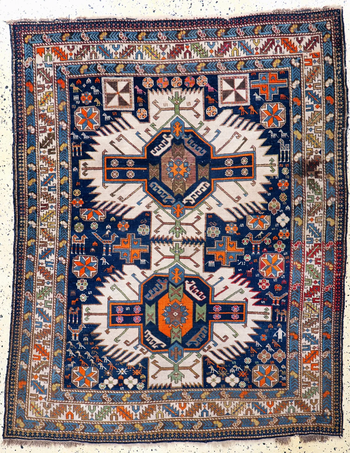Schirwan antiguo, Cáucaso, siglo XIX, lana sobre lana, aprox. 170 x 133 cm, estado: 3 (manchas)