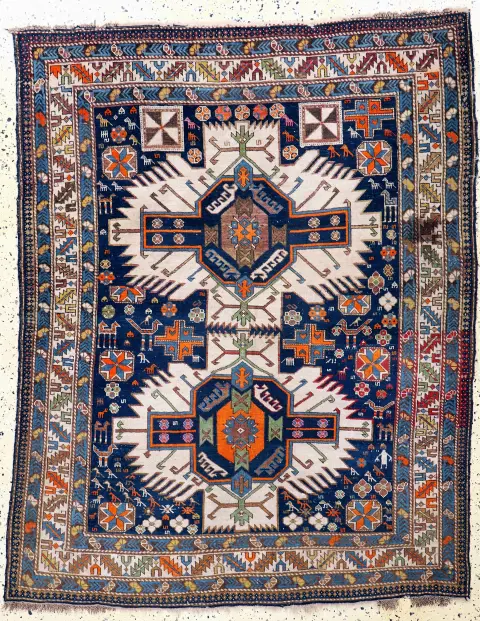 Schirwan antiguo, Cáucaso, siglo XIX, lana sobre lana, aprox. 170 x 133 cm, estado: 3 (manchas)